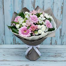 Букет цветов из:  Герберы, Альстромерии и Хризантемы #REPLACE_PRED# Красногвардейском Республика Крым