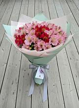 Букет цветов из:  Альстромерии в Красногвардейском Республика Крым