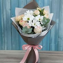 Букет цветов из:  Хризантемы и Розы в Красногвардейском Республика Крым