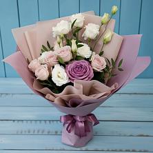 Букет цветов из:  Розы и Лизиантусы в Красногвардейском Республика Крым