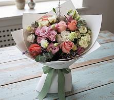 Букет цветов из:  Розы, Лизиантусы и Гвоздики #REPLACE_PRED# Красногвардейском Республика Крым