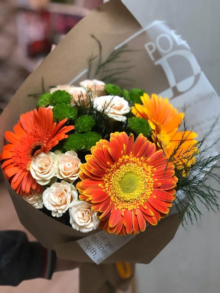 Букет цветов из: Герберы, Хризантемы и Розы в Красногвардейском Республика Крым